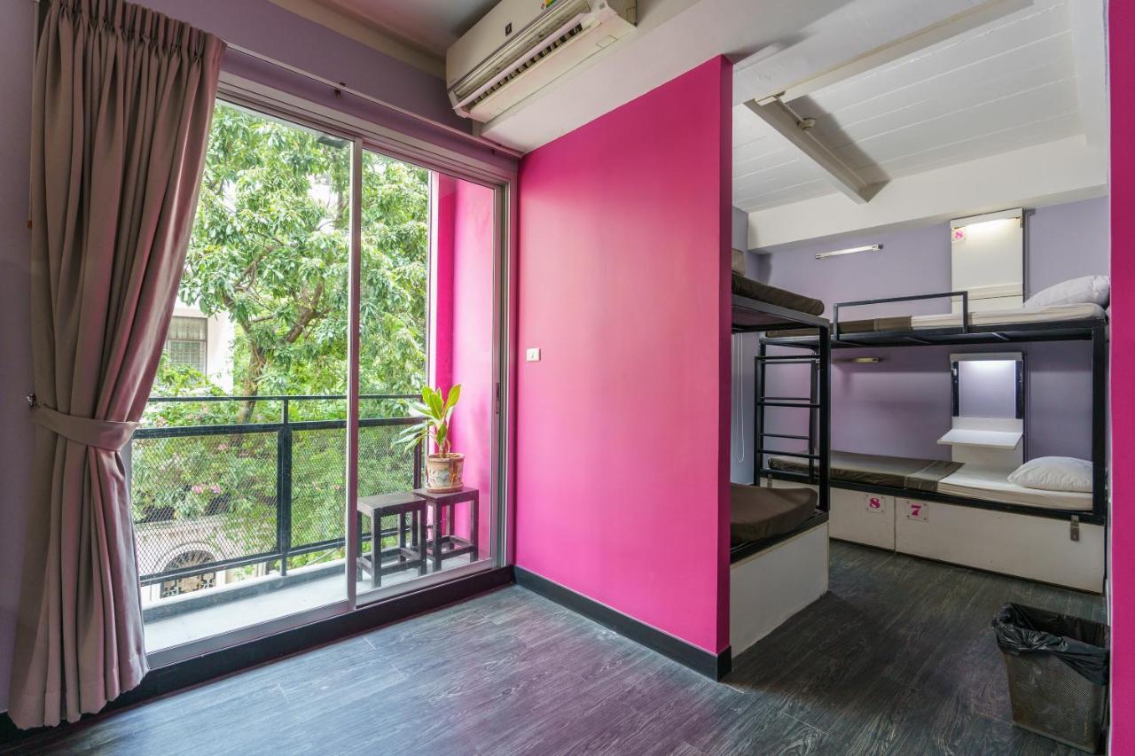 Cheqinn Hostel - Sukhumvit 4 Nana Plaza Bangkok Zewnętrze zdjęcie