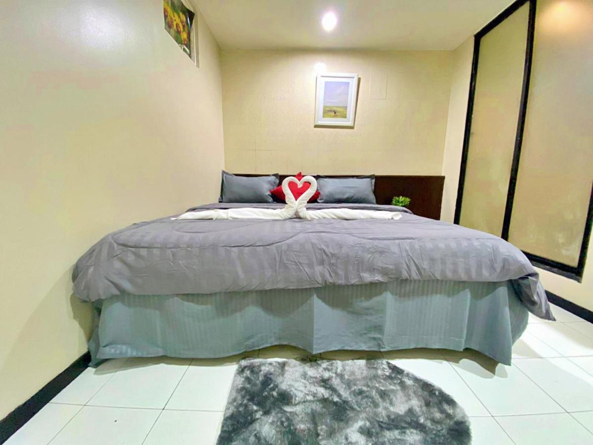 Cheqinn Hostel - Sukhumvit 4 Nana Plaza Bangkok Zewnętrze zdjęcie