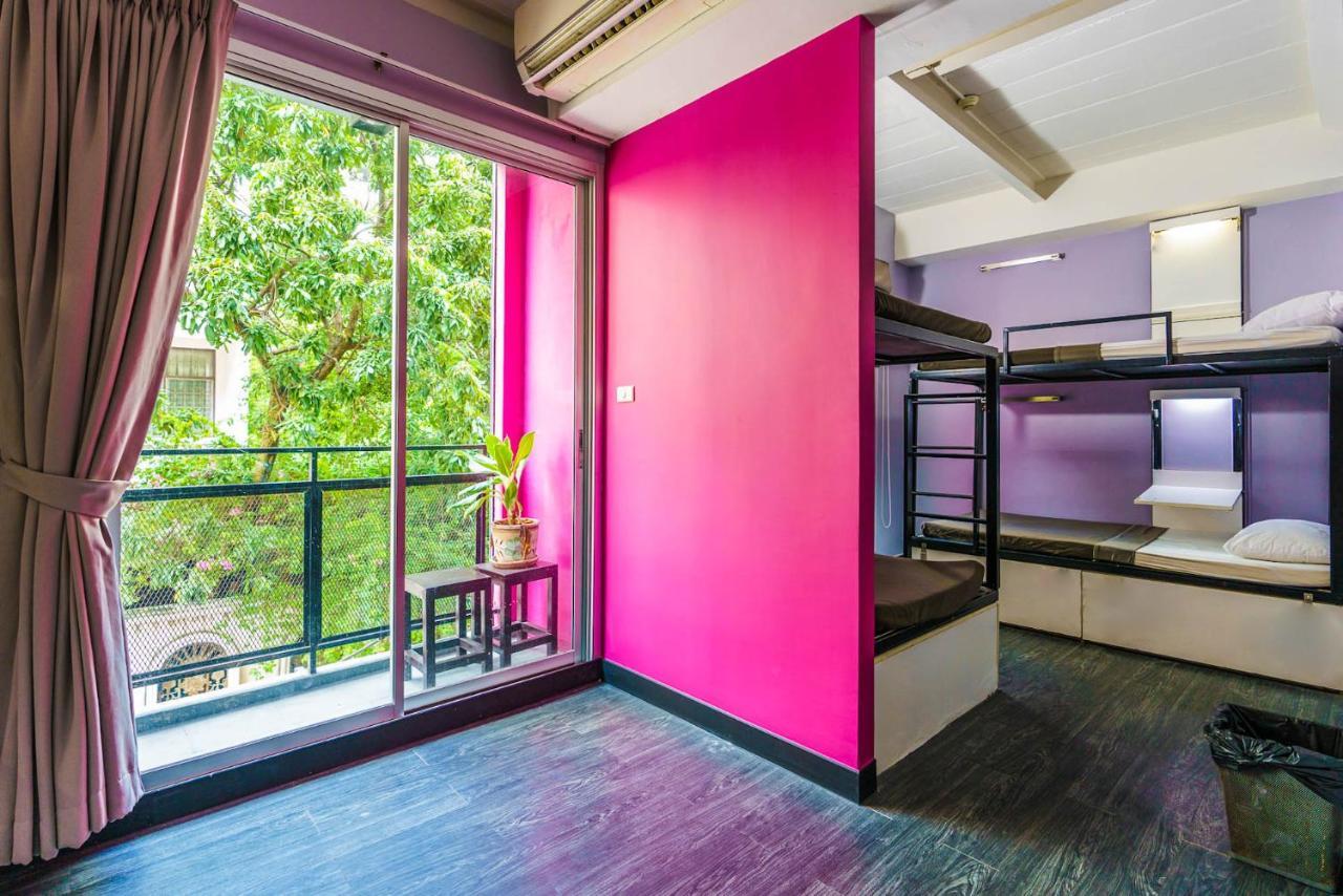 Cheqinn Hostel - Sukhumvit 4 Nana Plaza Bangkok Zewnętrze zdjęcie