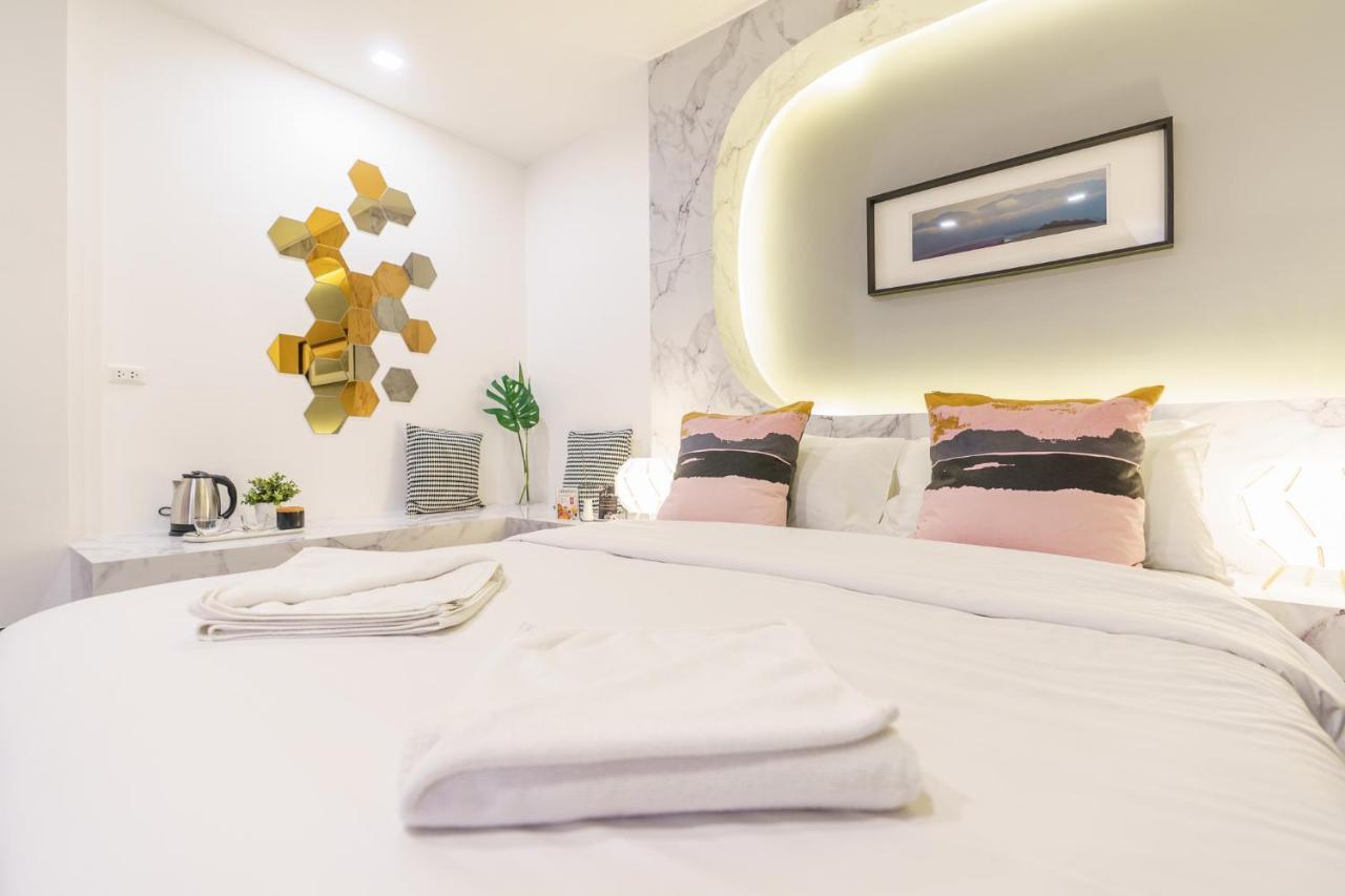 Cheqinn Hostel - Sukhumvit 4 Nana Plaza Bangkok Zewnętrze zdjęcie